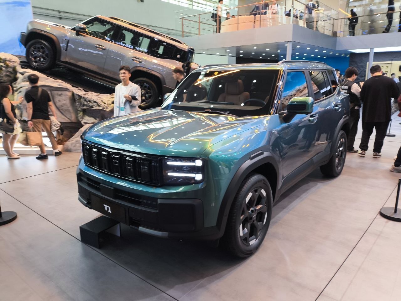 Jetour T1 iDM дебютировал в Пекине с новым дизайном и гибридной установкой