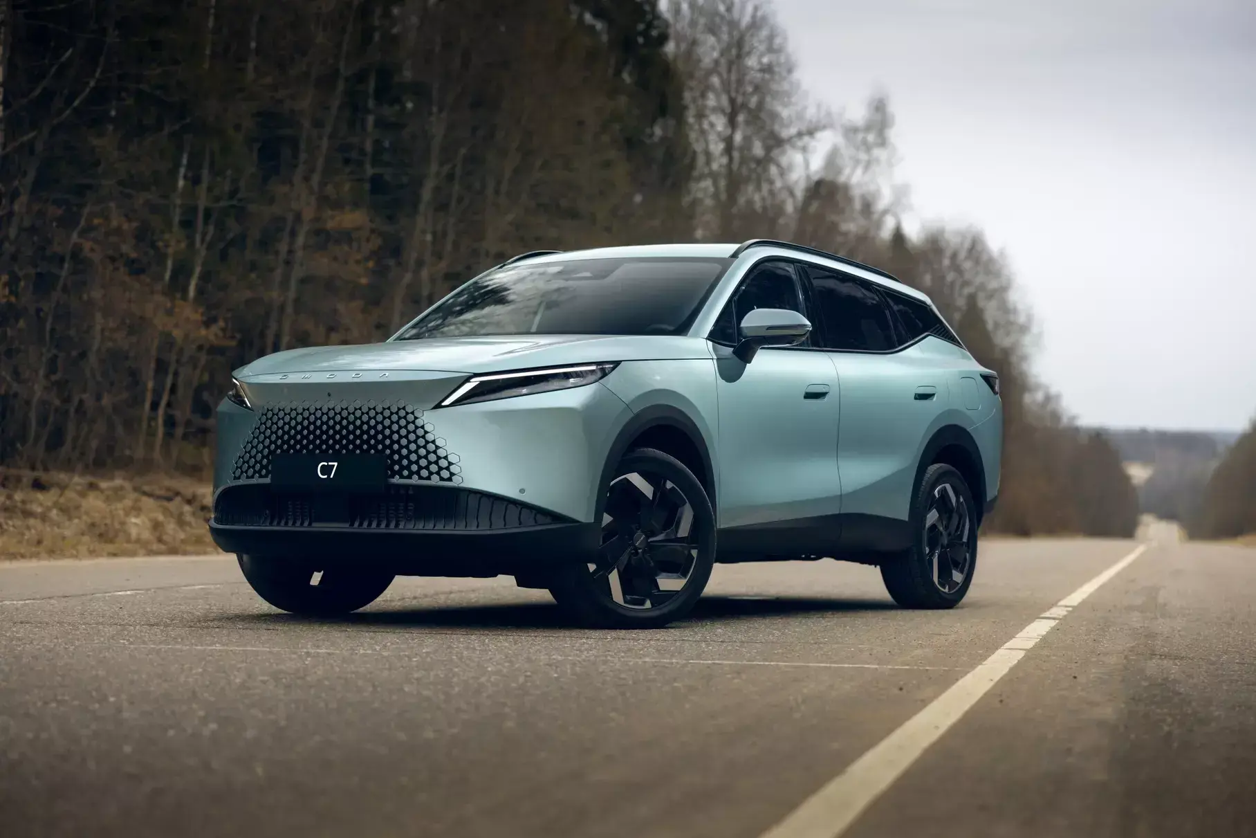 Автоэксперт За рулем оценил динамику и управляемость полноприводного Omoda C7