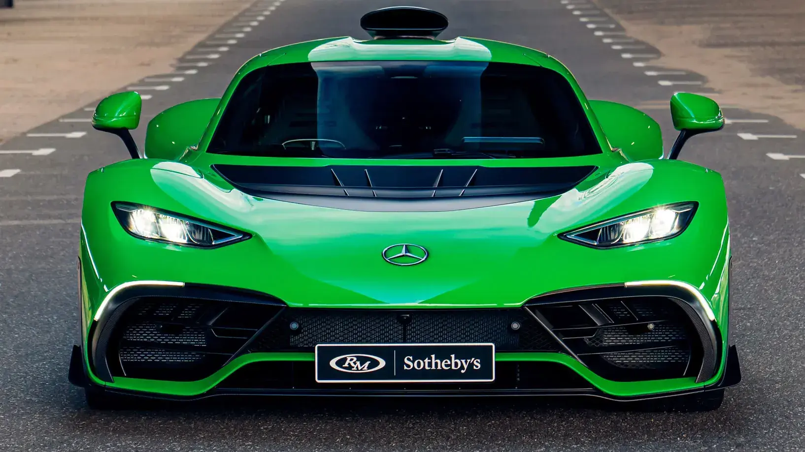 Счёт за обслуживание редкого AMG One с пробегом достиг 3,2 млн рублей
