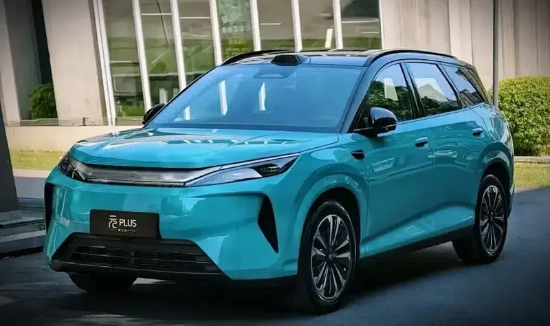 BYD показала новый Atto 3 с функцией быстрой зарядки и скрытыми дверными ручками