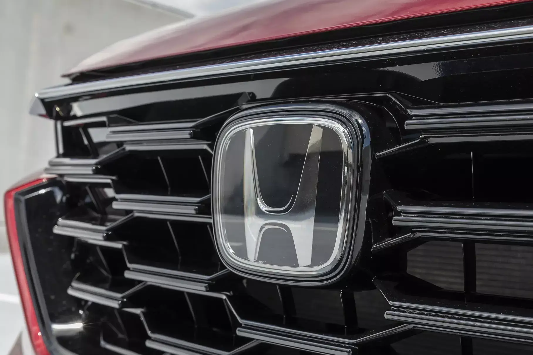 Honda впервые за 70 лет закончила финансовый год с убытком