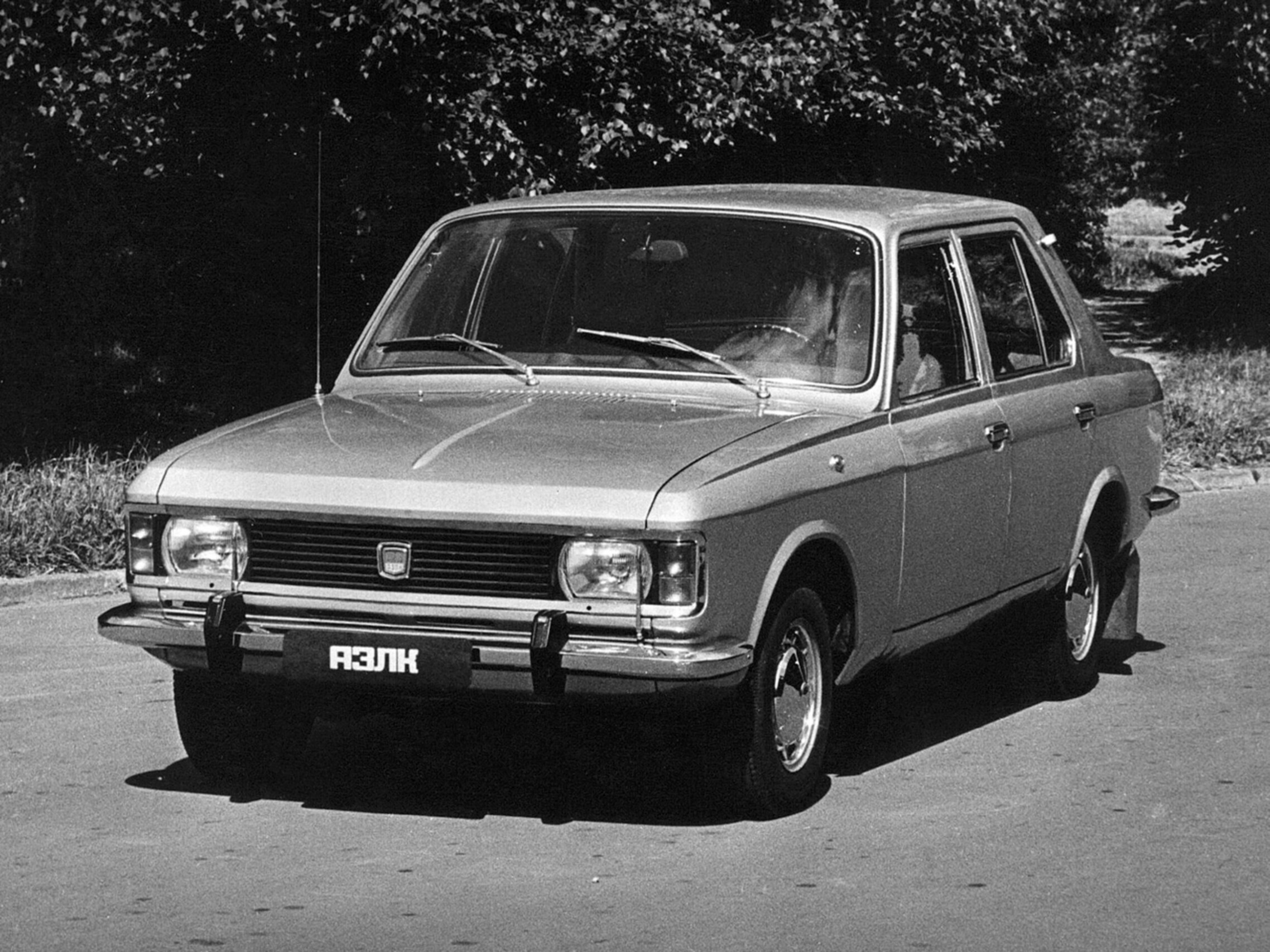 Собрание автомобилей под открытым небом в Черноусово прекратило существование