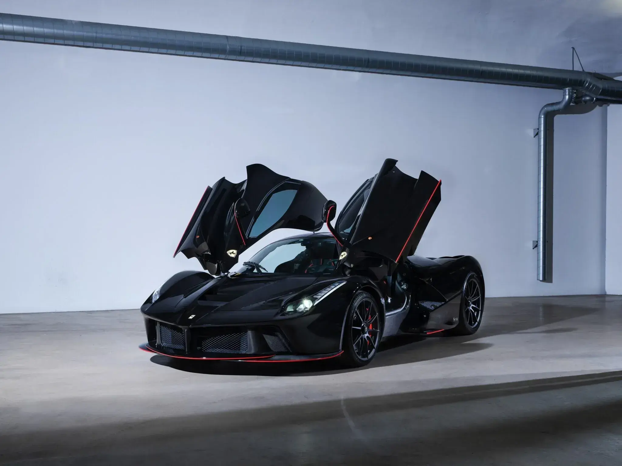 Спорткар LaFerrari гонщика F1 Фелипе Массы выставят на аукцион за $5 млн