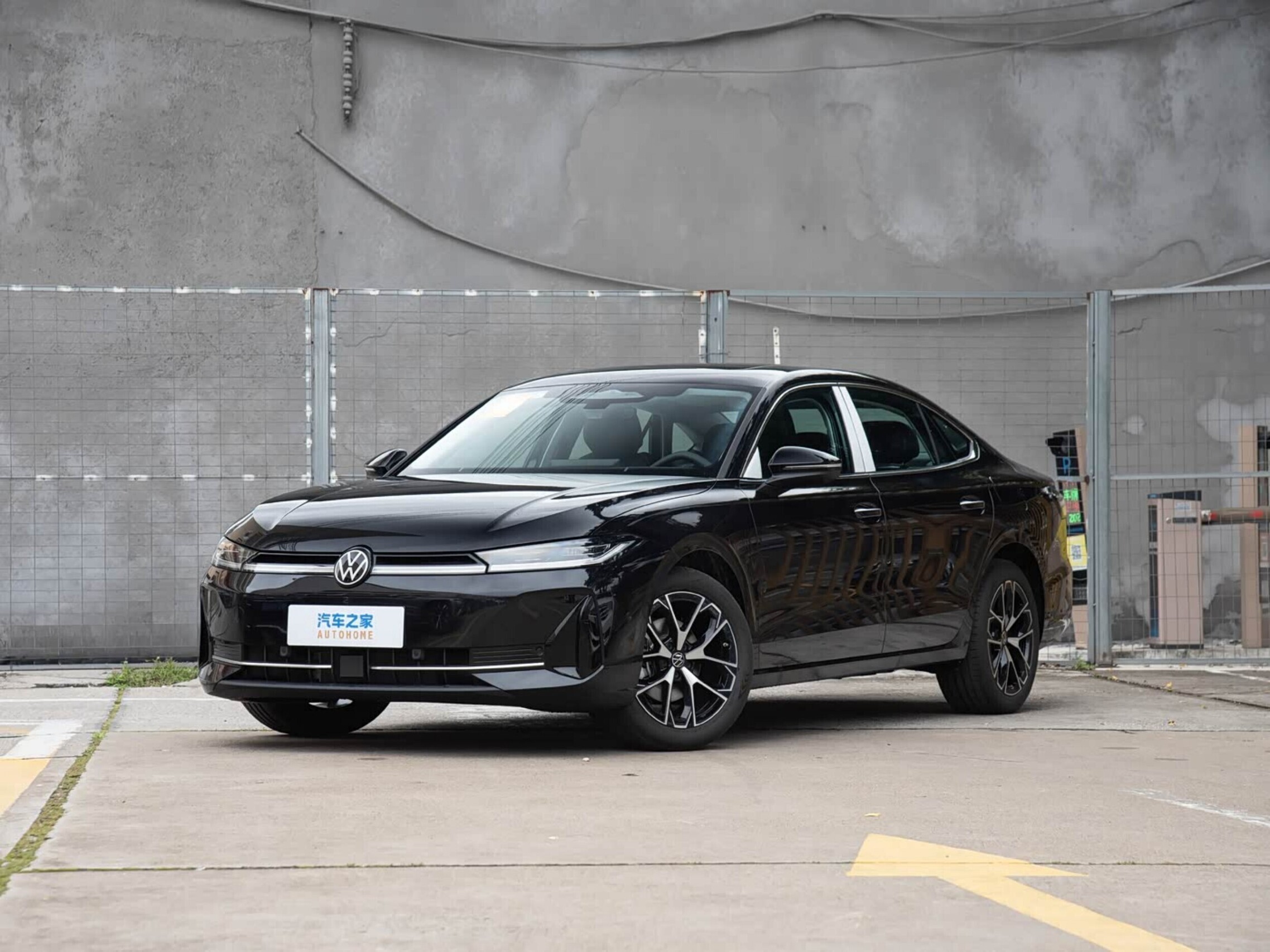 Volkswagen подготовил к выпуску Passat с запасом хода более 1400 км