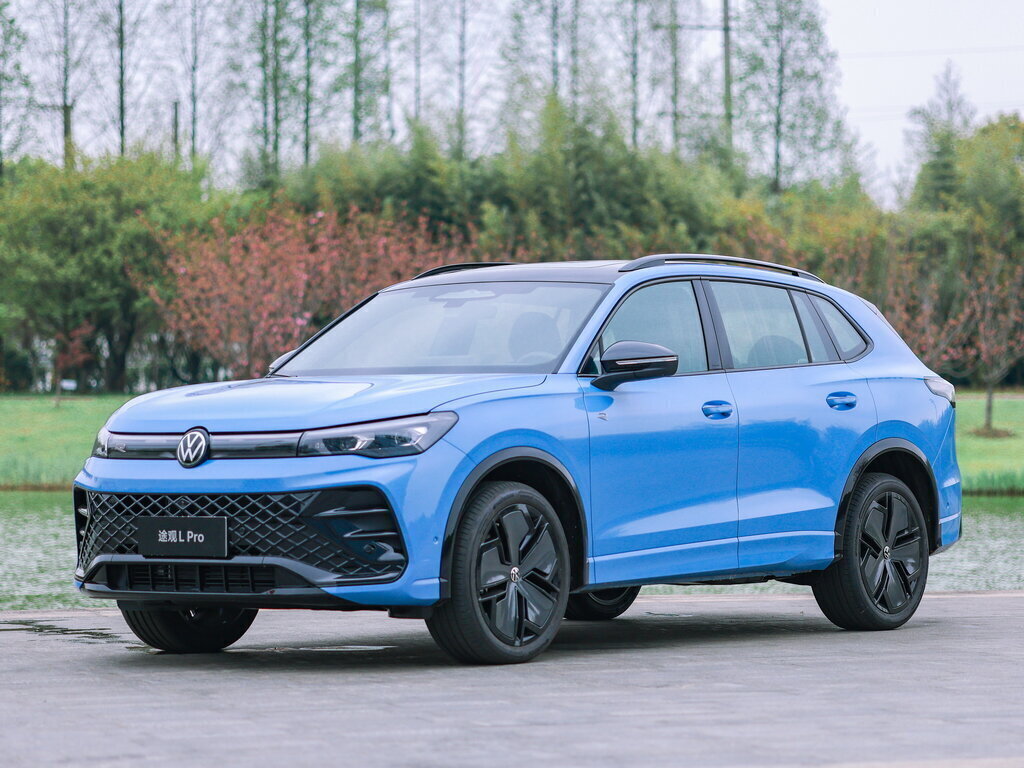Россиянам назвали шесть экзотических VW, Mercedes, BMW и Audi для ввоза из КНР