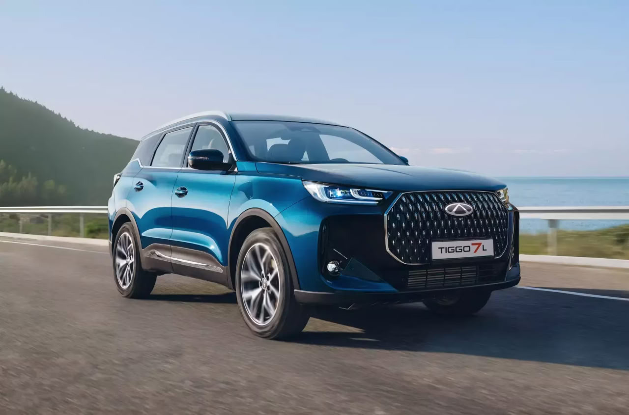 РГ: Chery закрыла сайт и сократила продажи в РФ в 8 раз