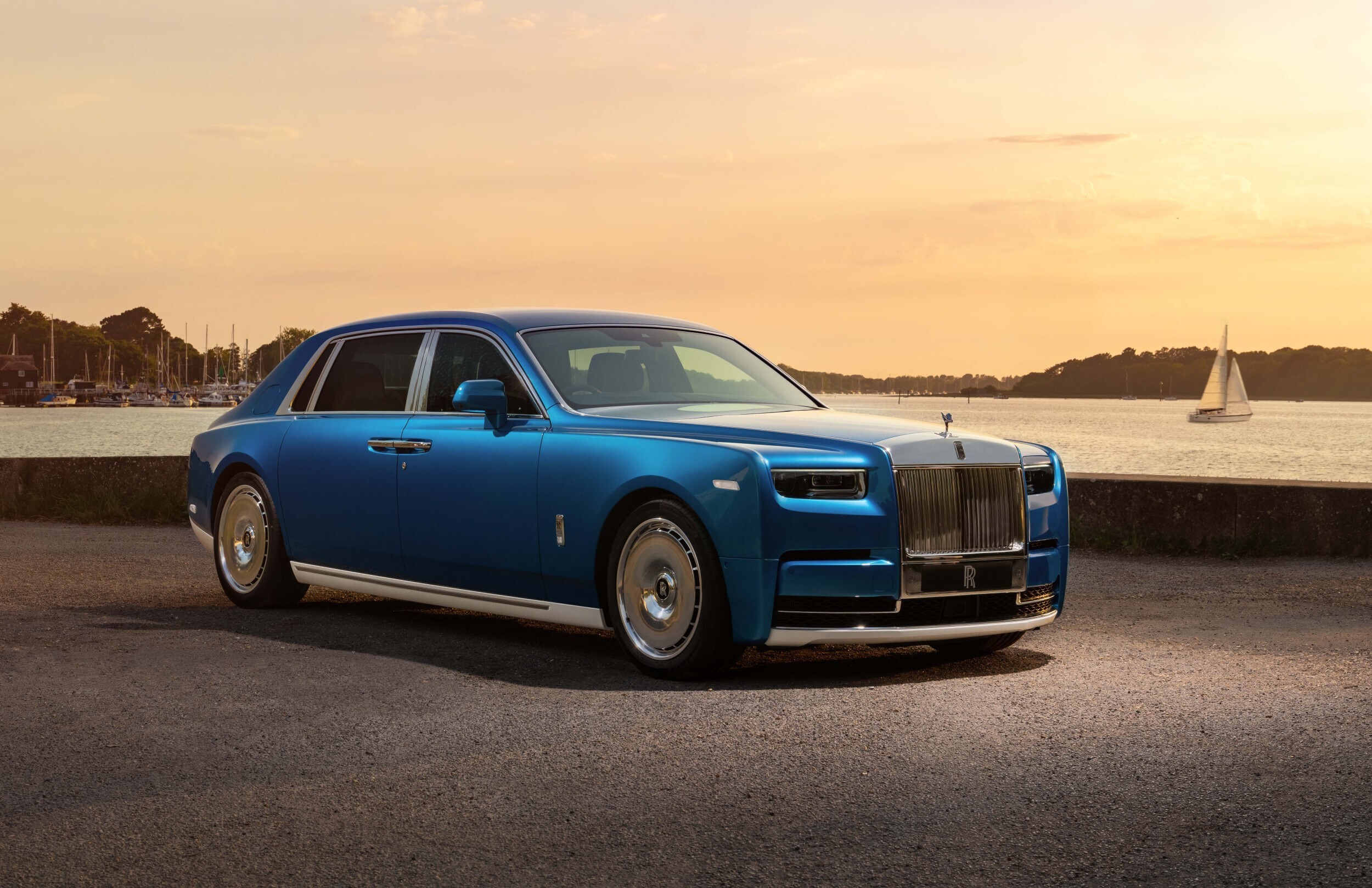 Новый Rolls-Royce Phantom Regatta подвергся критике со стороны россиян