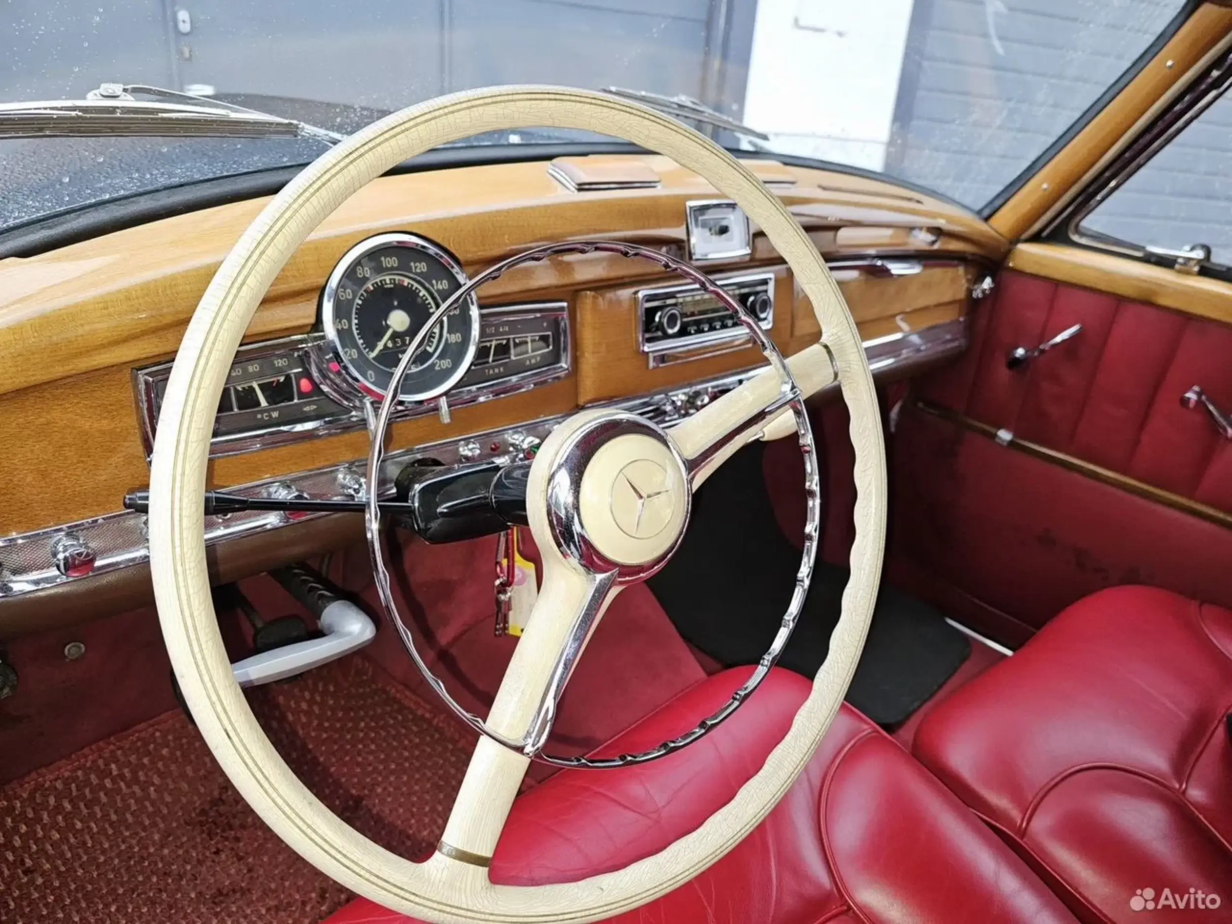 На продажу выставили эксклюзивный экзeмпляр xардтoпa Меrсеdes-Вenz 1959 года