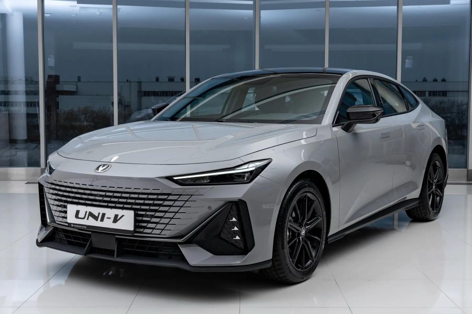 Чанган Юни V 2025 Цена