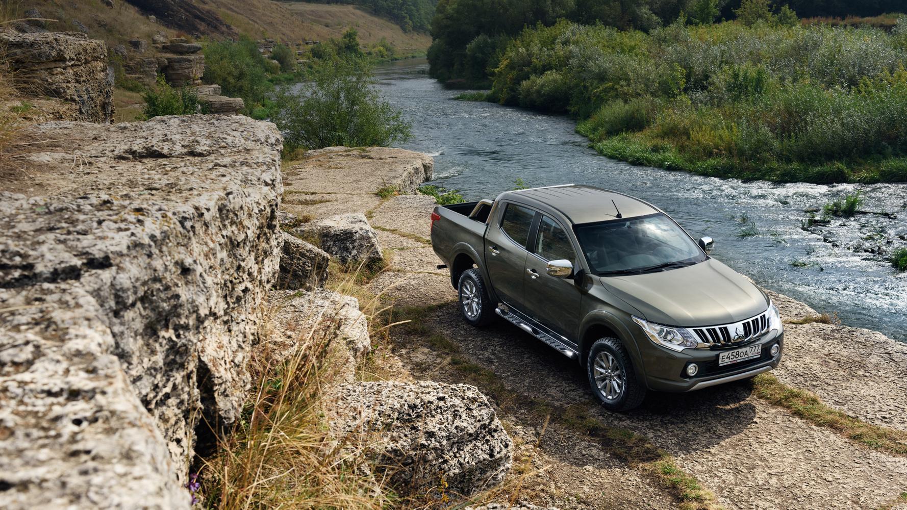 Сколько нужно начинающих фермеров, —чтобы утопить Mitsubishi L200 —  Тест-драйв — Motor