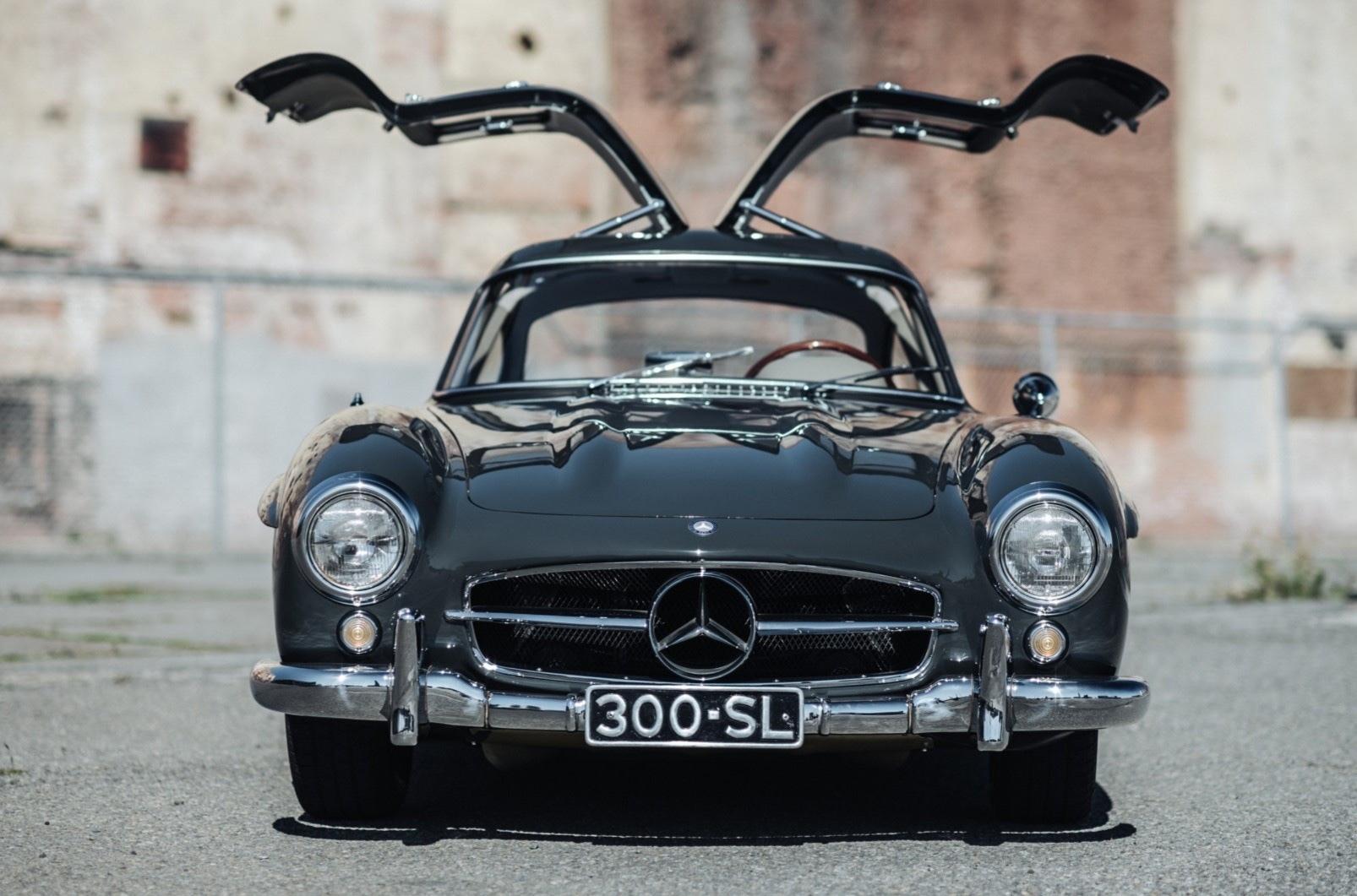 63-летний Mercedes-Benz 300SL Gullwing выставили на продажу за миллион  долларов — Motor