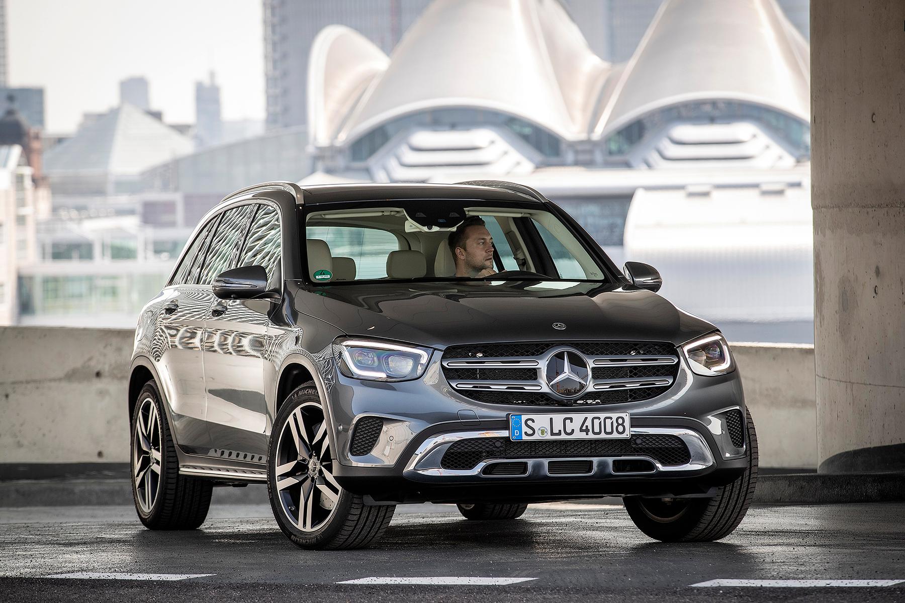 Первая встреча с обновленным Mercedes-Benz GLC: что изменилось после  рестайлинга — Тест-драйв — Motor