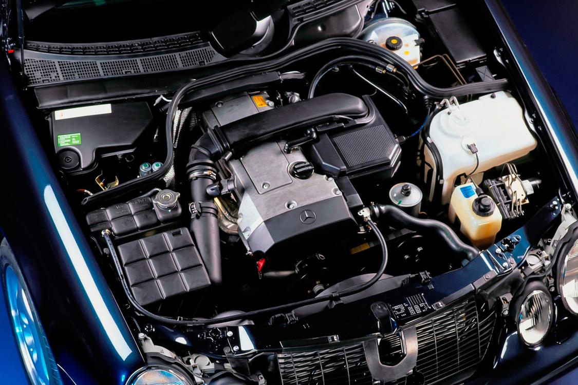 Мерседес CLK 200 W208