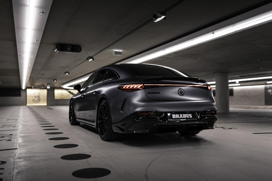 Запас хода электромобилей Mercedes-AMG: суперкары с безграничными возможностями