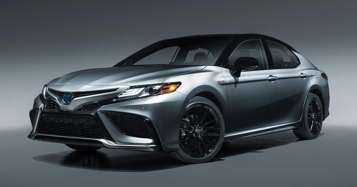Toyota седан модели