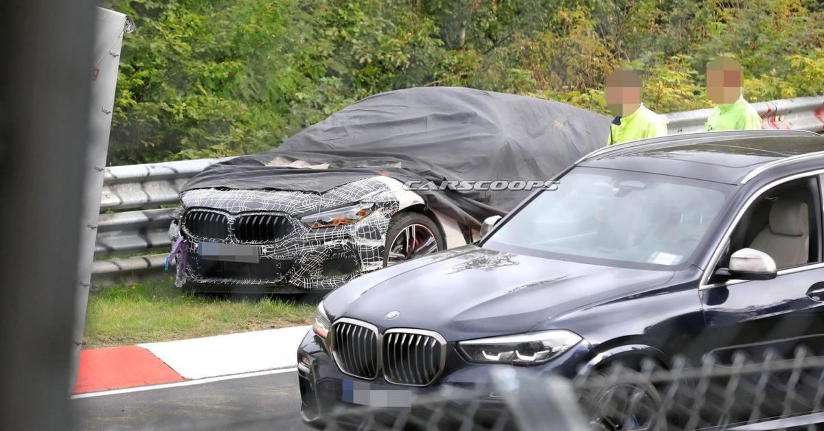 Авария bmw m8