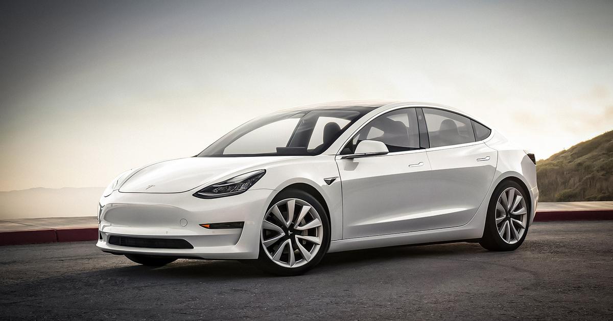 Tesla сколько может проехать