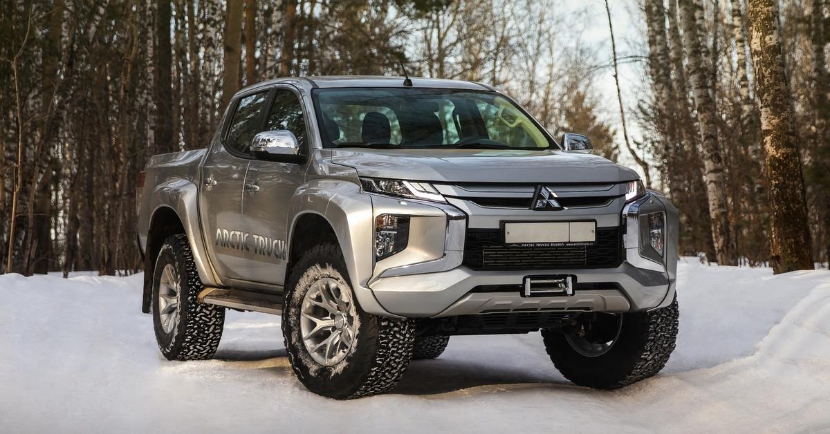 Mitsubishi arctic trucks