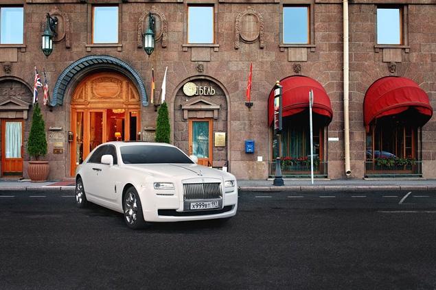 Купить RollsRoyce Phantom в Москве продажа новых и бу РоллсРойс Phantom  у официального дилера Авилон