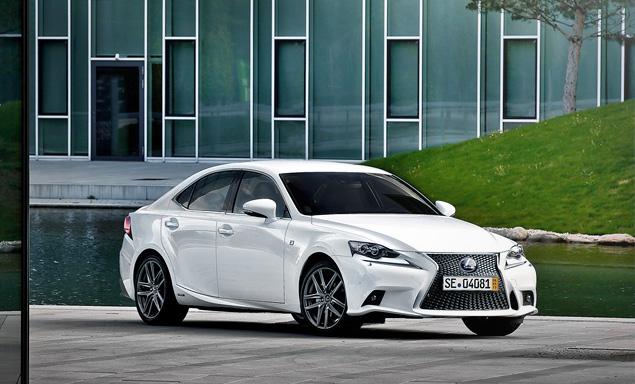 Лексус Ай Эс 250
