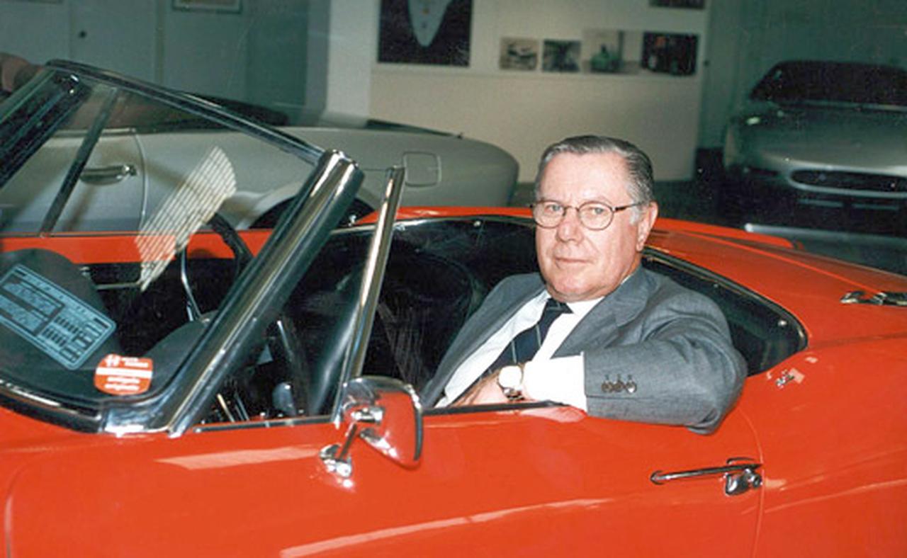 Фотографии компаний Pininfarina, Ferrari и автопроизводителей