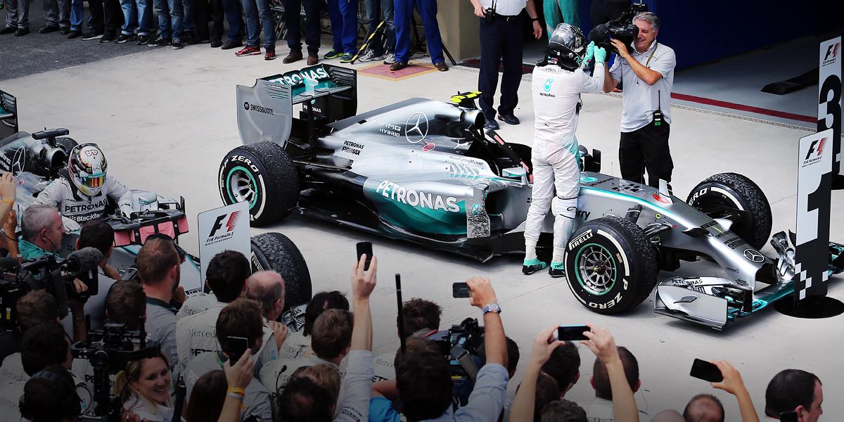 Фото James Moy Photography