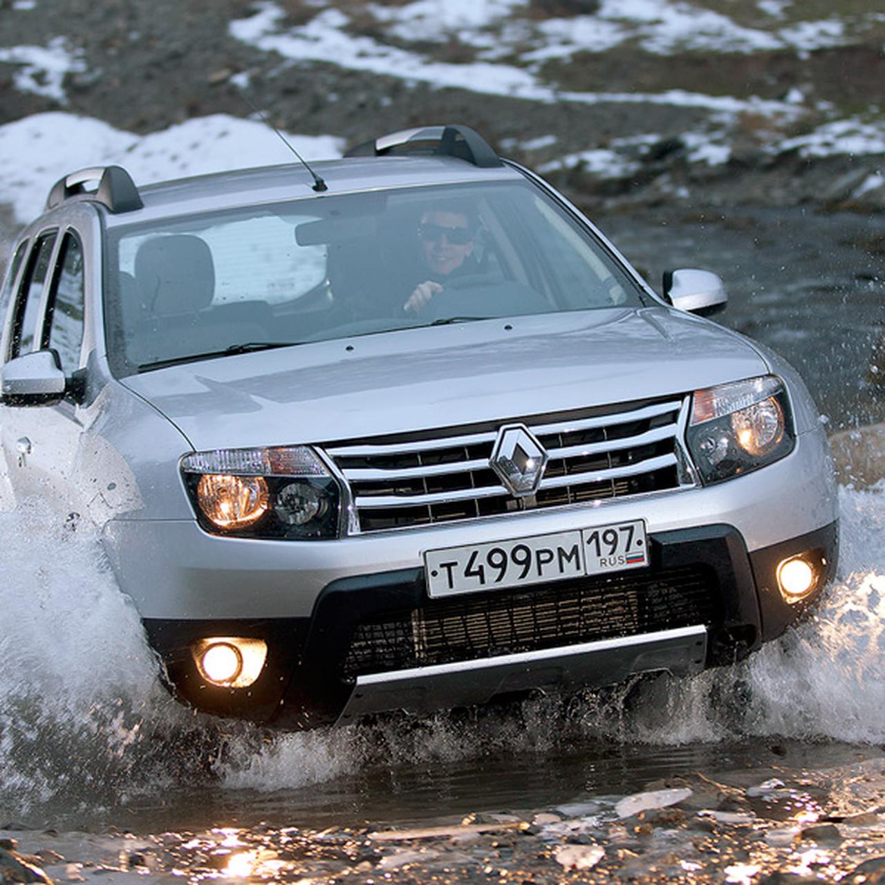 Восхищаемся качествами бюджетного кроссовера Renault Duster — Тест-драйв —  Motor