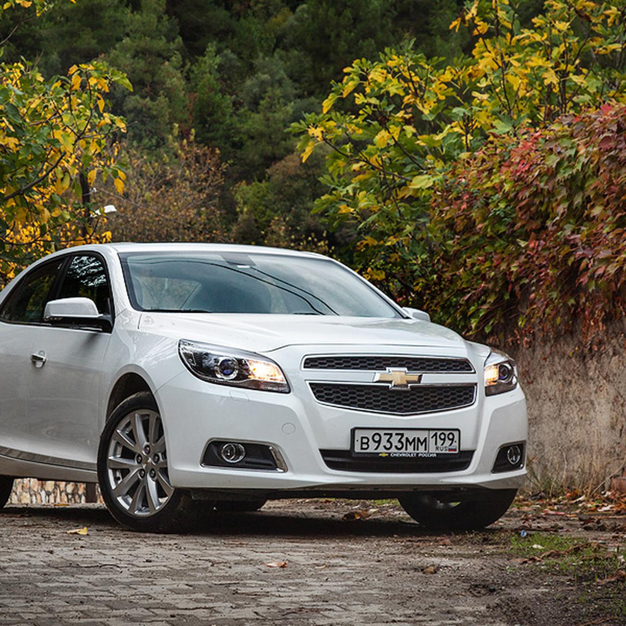 Знакомимся с четырехцилиндровым флагманом Chevrolet – седаном Malibu —  Тест-драйв — Motor