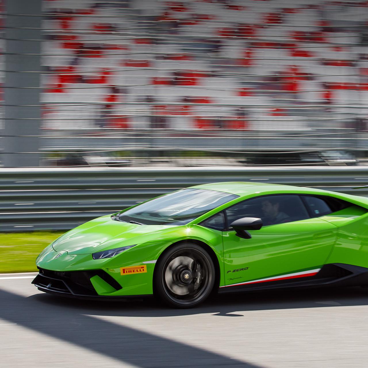 Тест-драйв неправдоподобно быстрого Lamborghini Huracan Performante —  Тест-драйв — Motor