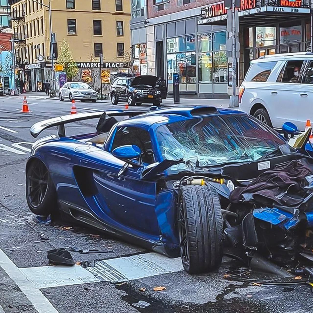 Почему коллекционный Porsche Carrera GT так часто бывает в авариях? —  Читальный зал — Motor