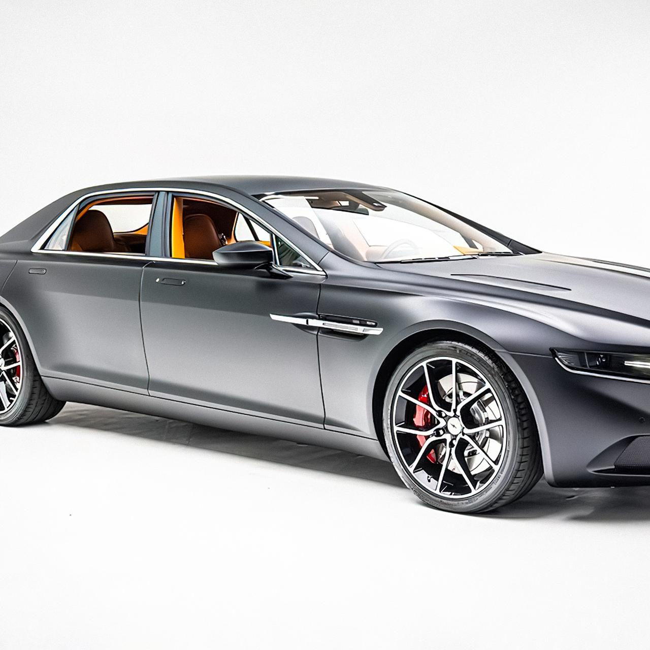 ASTON MARTIN �����