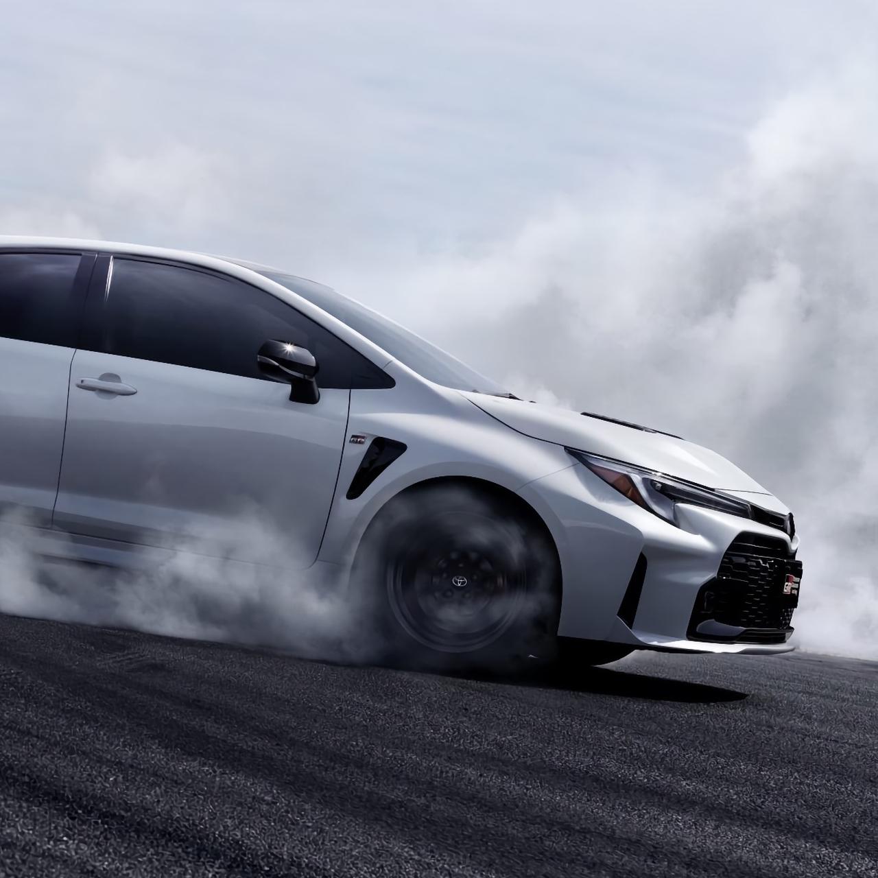 Тойота Королла Гр