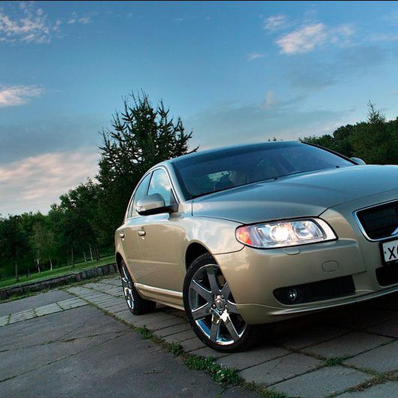 Тест-драйв Volvo S80 с поперечной «восьмеркой» — Тест-драйв — Motor