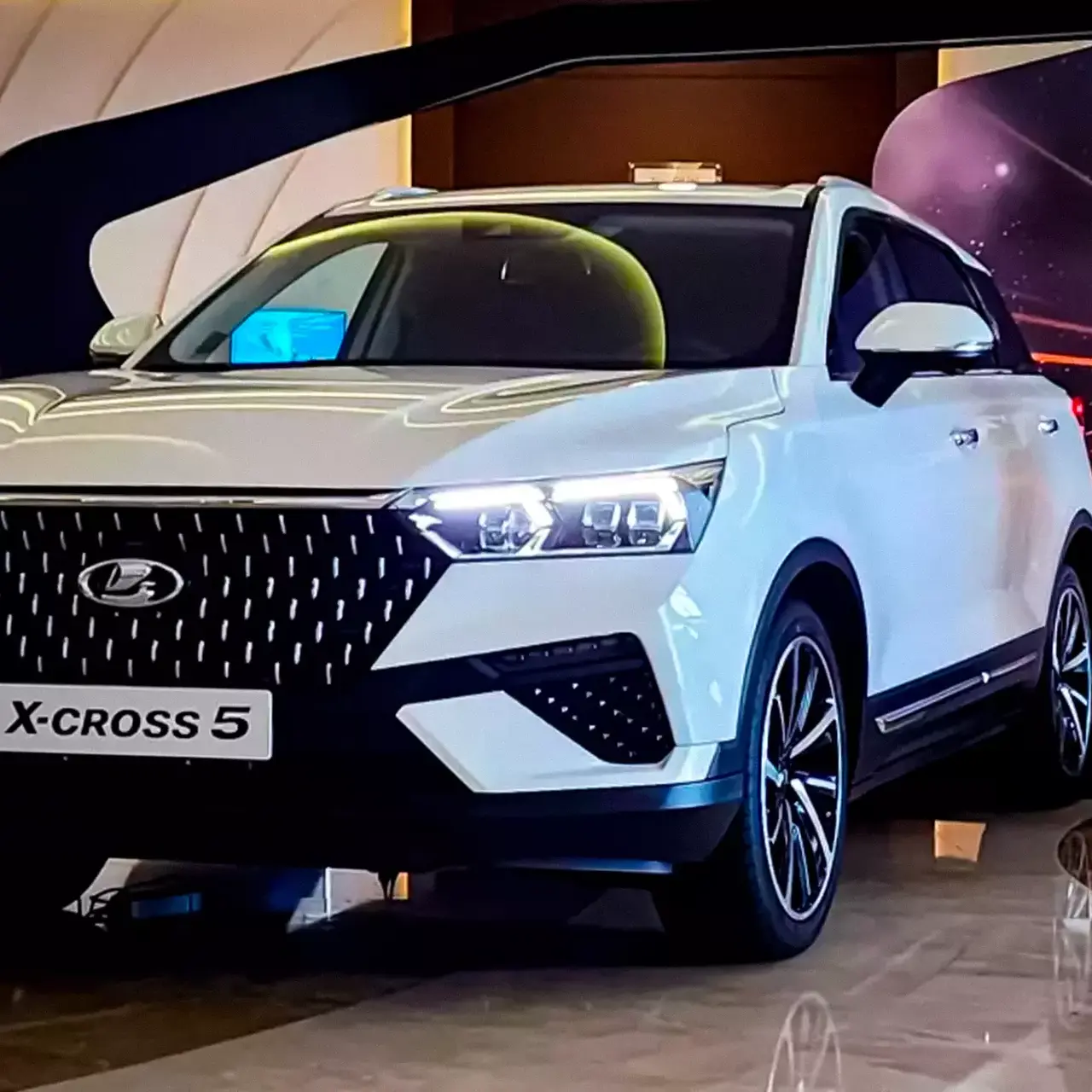 Лада Х Рей 5