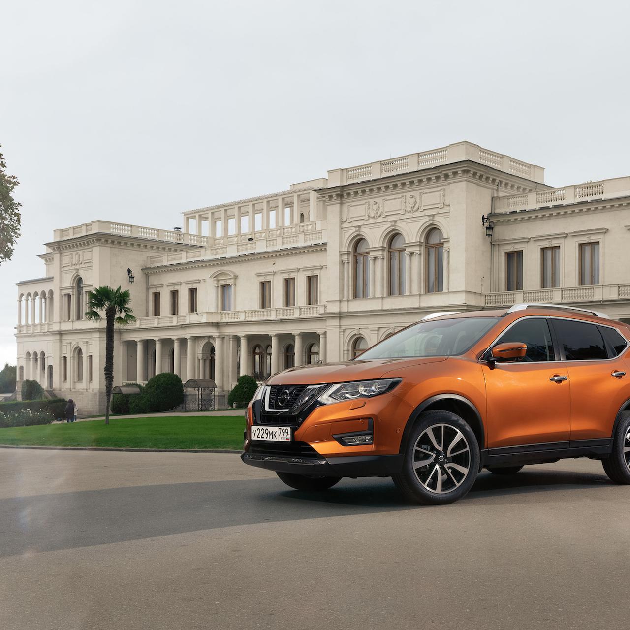 В России возобновили продажи Nissan X-Trail отечественной сборки — Motor