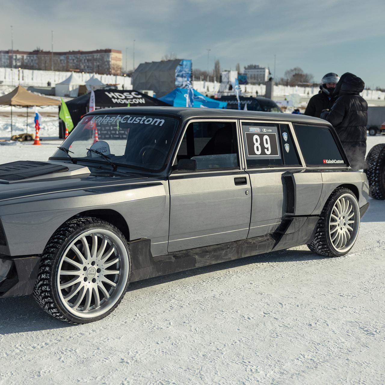 Видео: удлиненный ВАЗ-2104 с V8 и салоном Lexus LS! Кто и зачем это сделал?  — Лаборатория — Motor