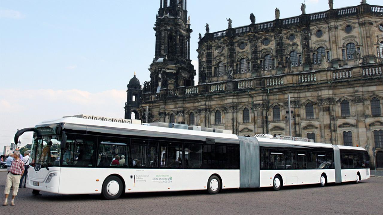 Mercedes-benz citaro "capacity l" (2014) – uzunligi 21 metr. длинный автобус. самый длинный автобус в москве. автобус какой длинный. автобус какой длинный.