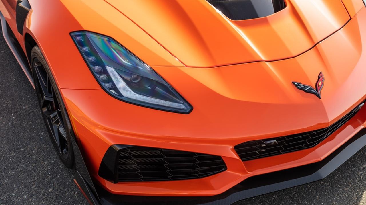 Chevrolet Corvette задние фары