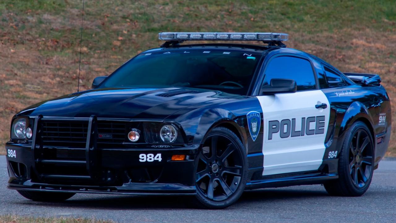 Ford Mustang Saleen s281 Police