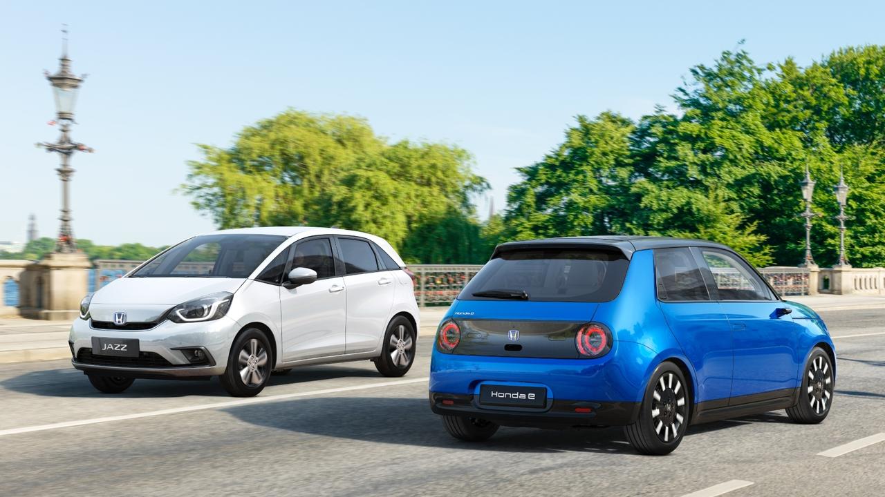 Honda квадратная машина
