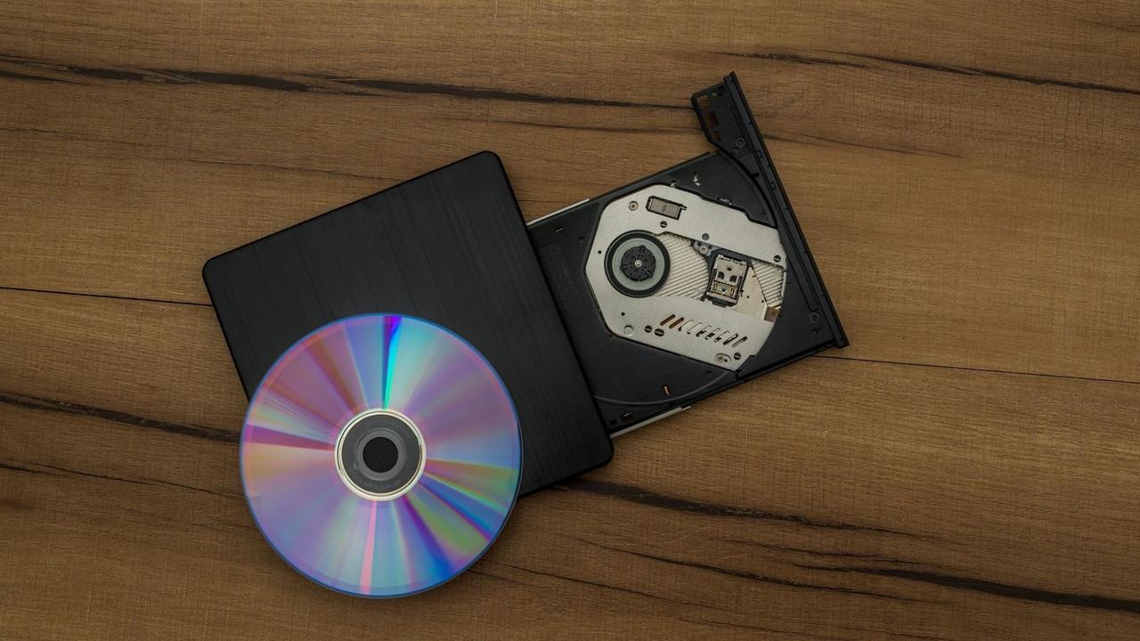 Оформление компакт диска с музыкой