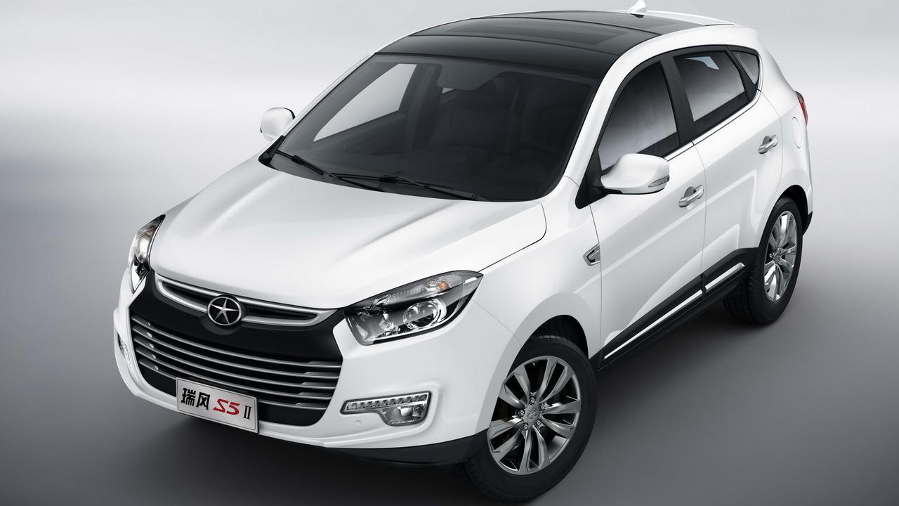 Jac кроссовер новый