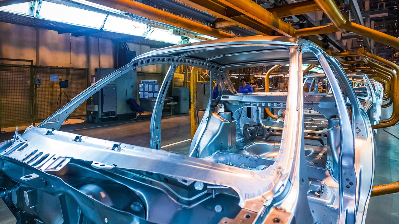Автоваз остановил производство