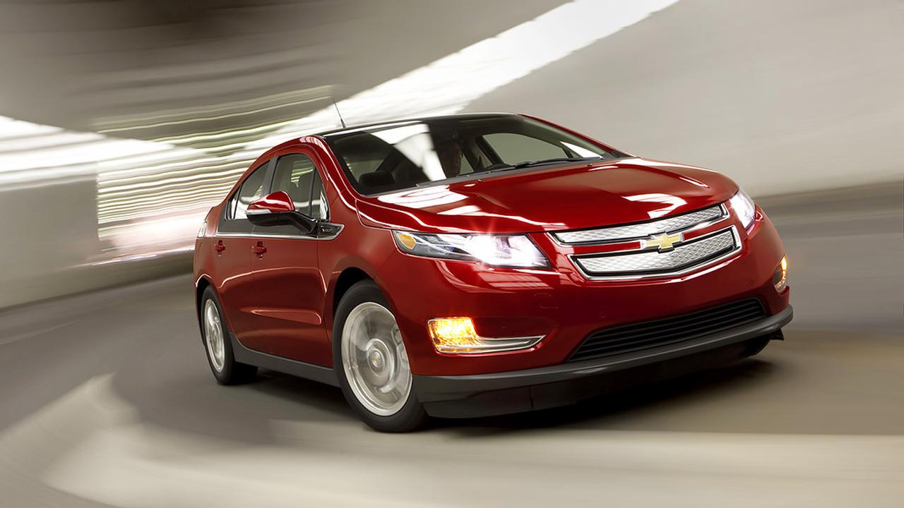 Знакомимся с гибридным Chevrolet Volt — Тест-драйв — Motor