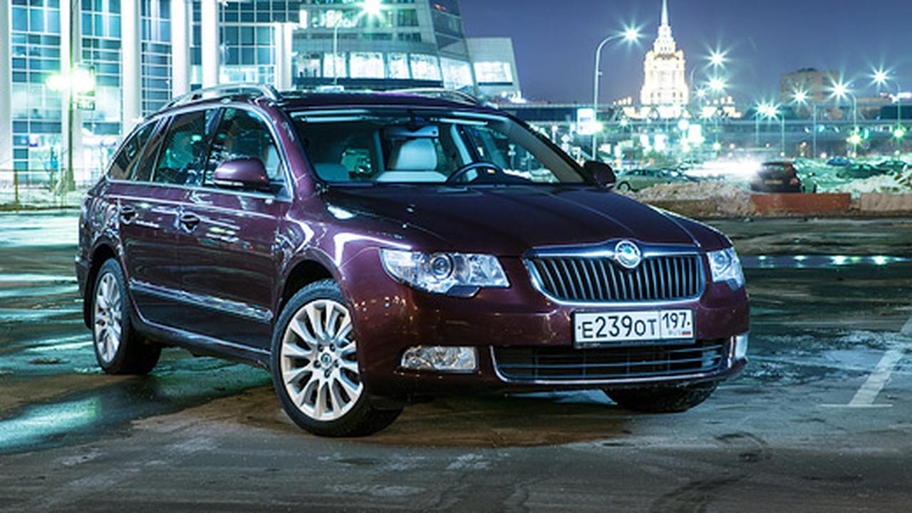 Длительный тест Skoda Superb Combi V6: конкуренты, стоимость владения и  итоги — Тест-драйв — Motor