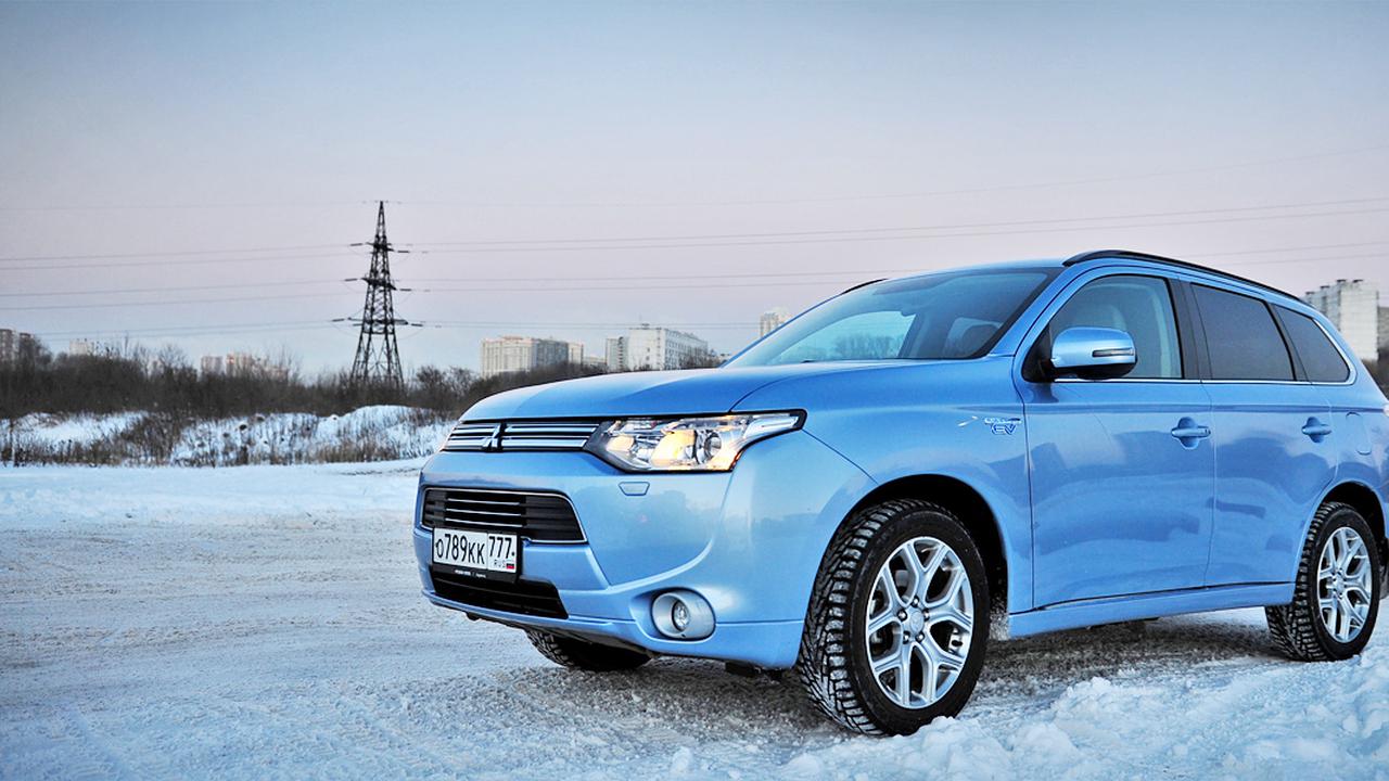 Для чего нужен подзаряжаемый гибрид Mitsubishi Outlander PHEV — Тест-драйв  — Motor