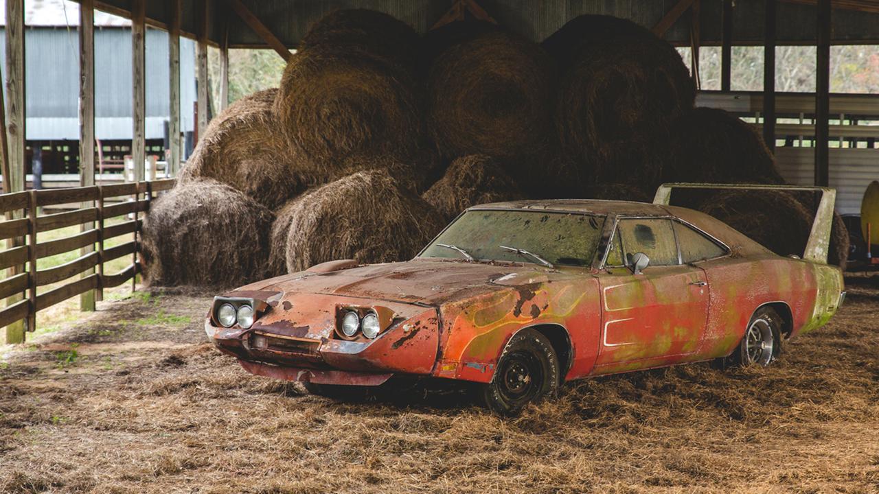 Самые интересные машины, брошенные владельцами — Фото — Селектор — Motor