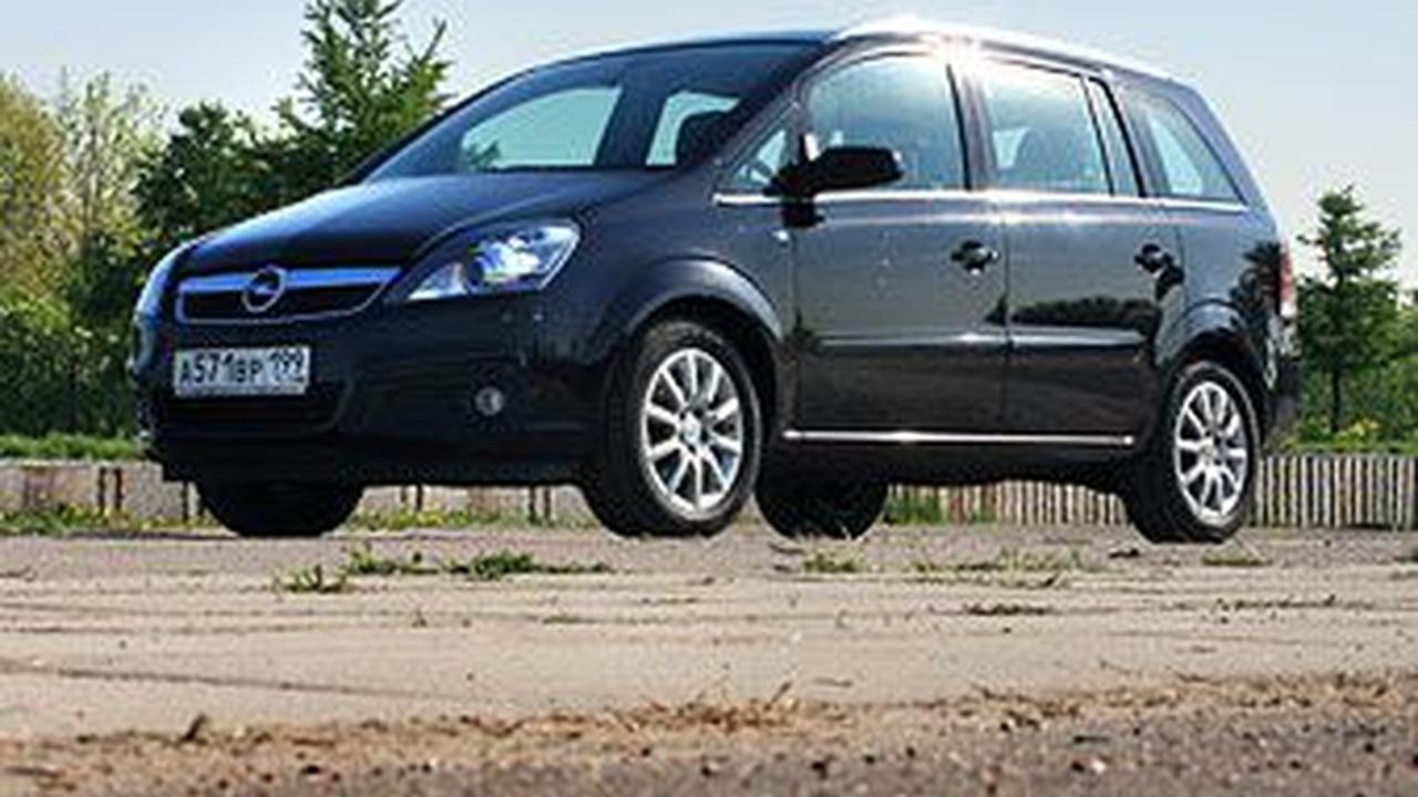 Опель Зафира 2009