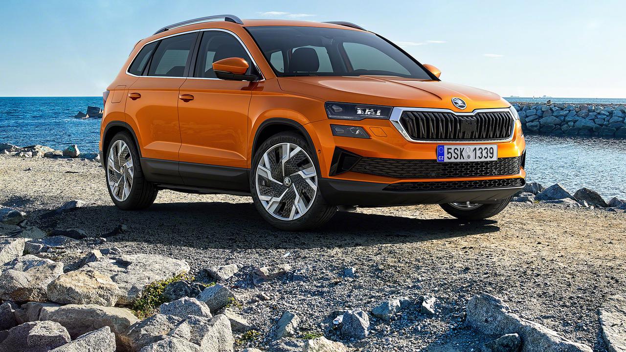 Skoda обновила Karoq: матричные фары и сиденья из переработанных бутылок —  Motor