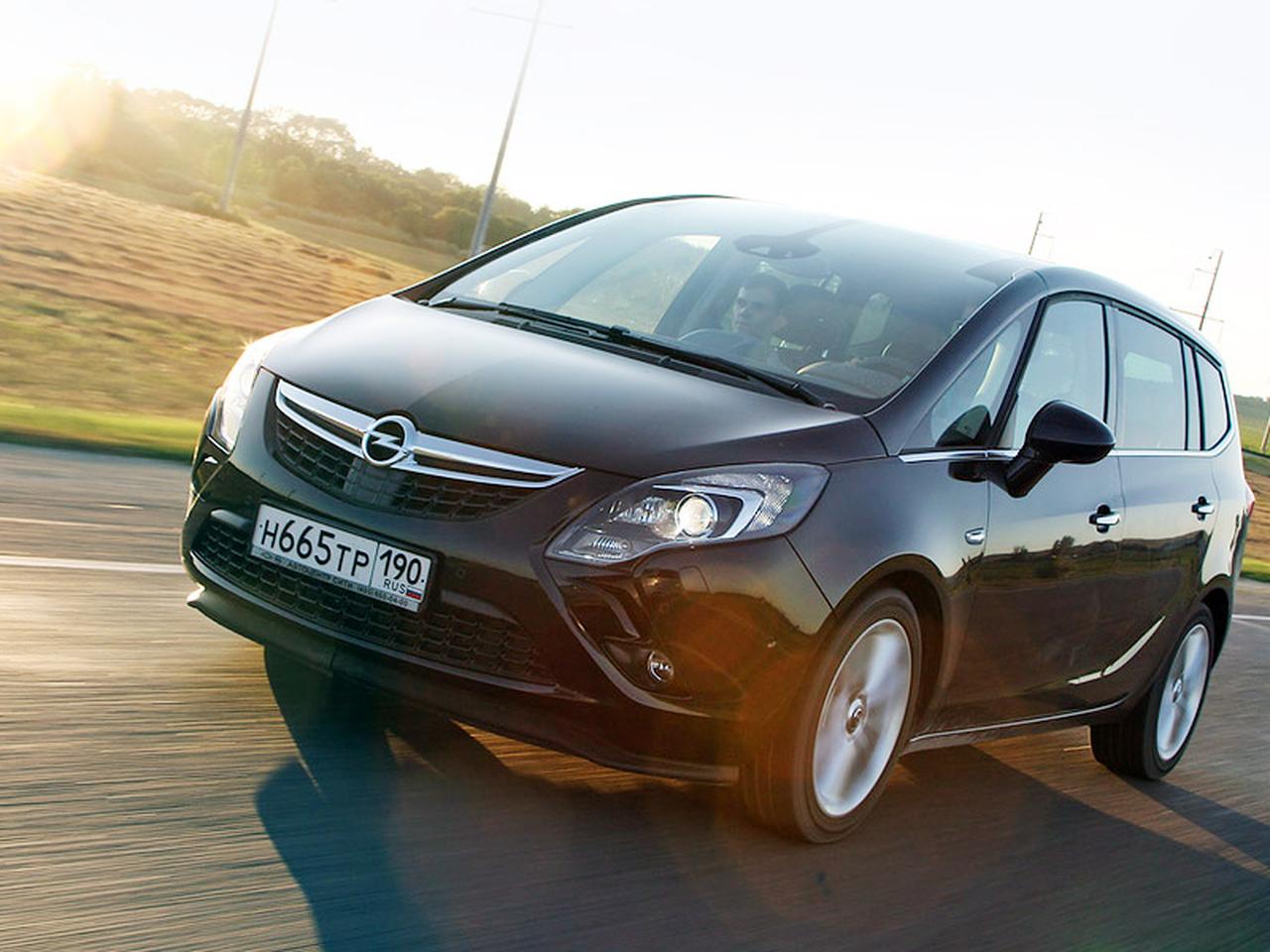 Opel Zafira Tourer Sport